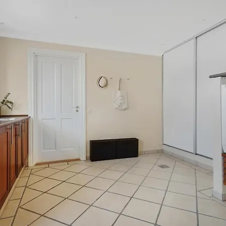 Vendelbogade 7 - A Large,